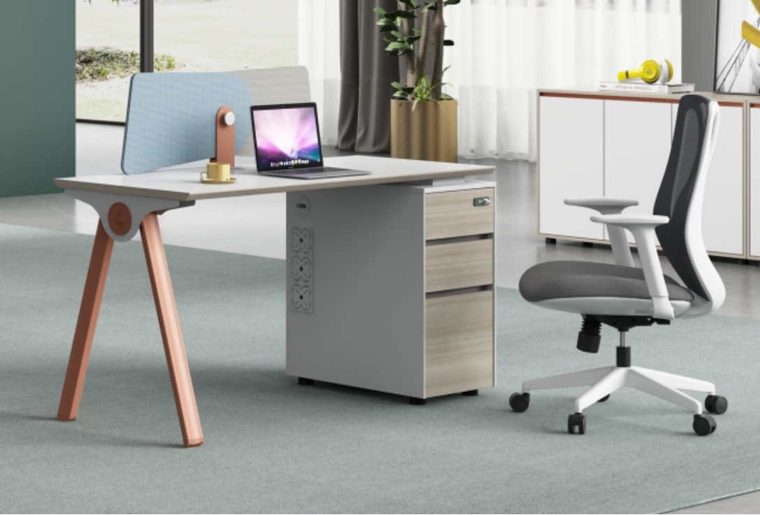 ユーゲル(优格)シリーズbタイプ スタッフデスクは、「ロック付き収納の安全性、アルミニウム薄縁の精緻感、高品質素材の安心性」を核とした現代的オフィス家具です ユーゲル(优格)シリーズbタイプ スタッフデスクは、「ロック付き収納の安全性、アルミニウム薄縁の精緻感、高品質素材の安心性」を核とした現代的オフィス家具です